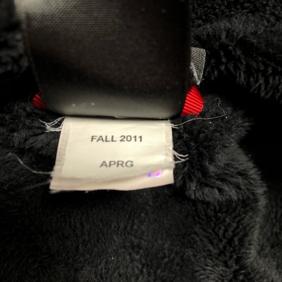 Northface plush black med fleece jacket - Picture 3 of 7